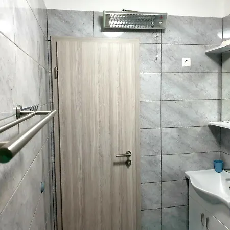 Apartment Mon Cheri-located In A Quiet Neighbourhood Near Beaches Free Parking Pula