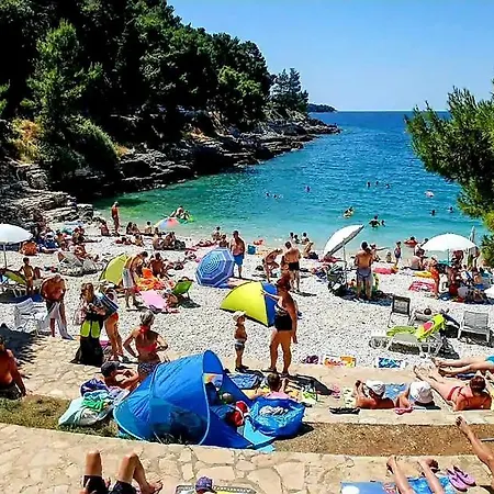 Mon Cheri-located In A Quiet Neighbourhood Near Beaches Free Parking * Pula